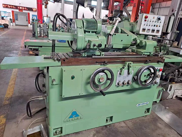 外圓磨床（?。?></div>
                    <!-- <div   id=